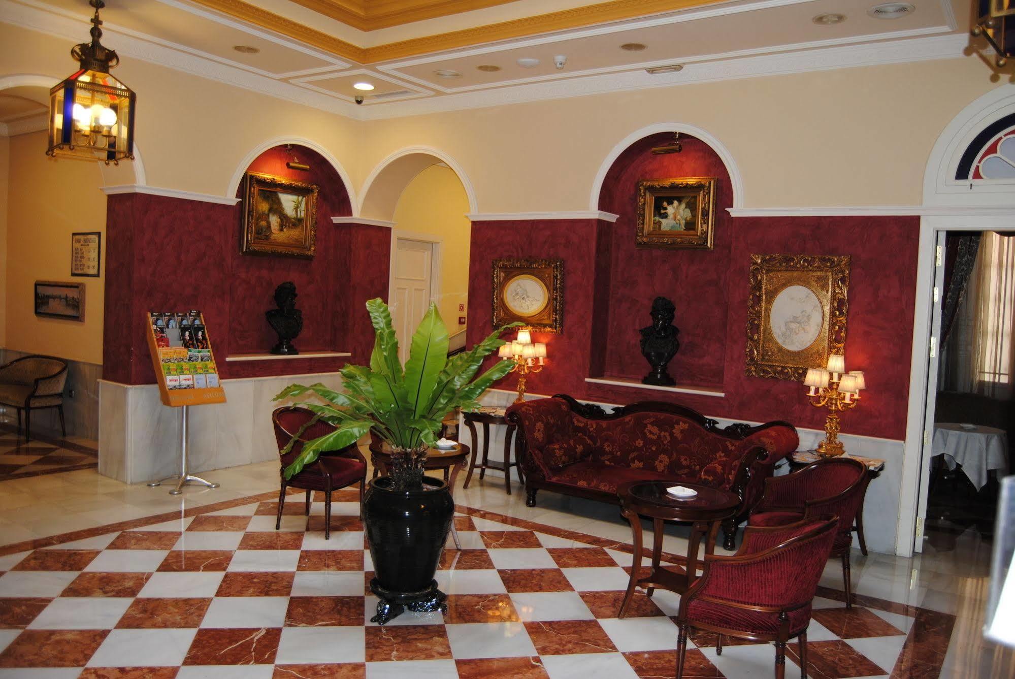 Hotel Cervantes Севиля Екстериор снимка